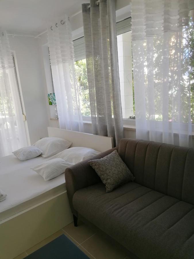 Studio Apartman Villa Juras 巴斯卡 外观 照片