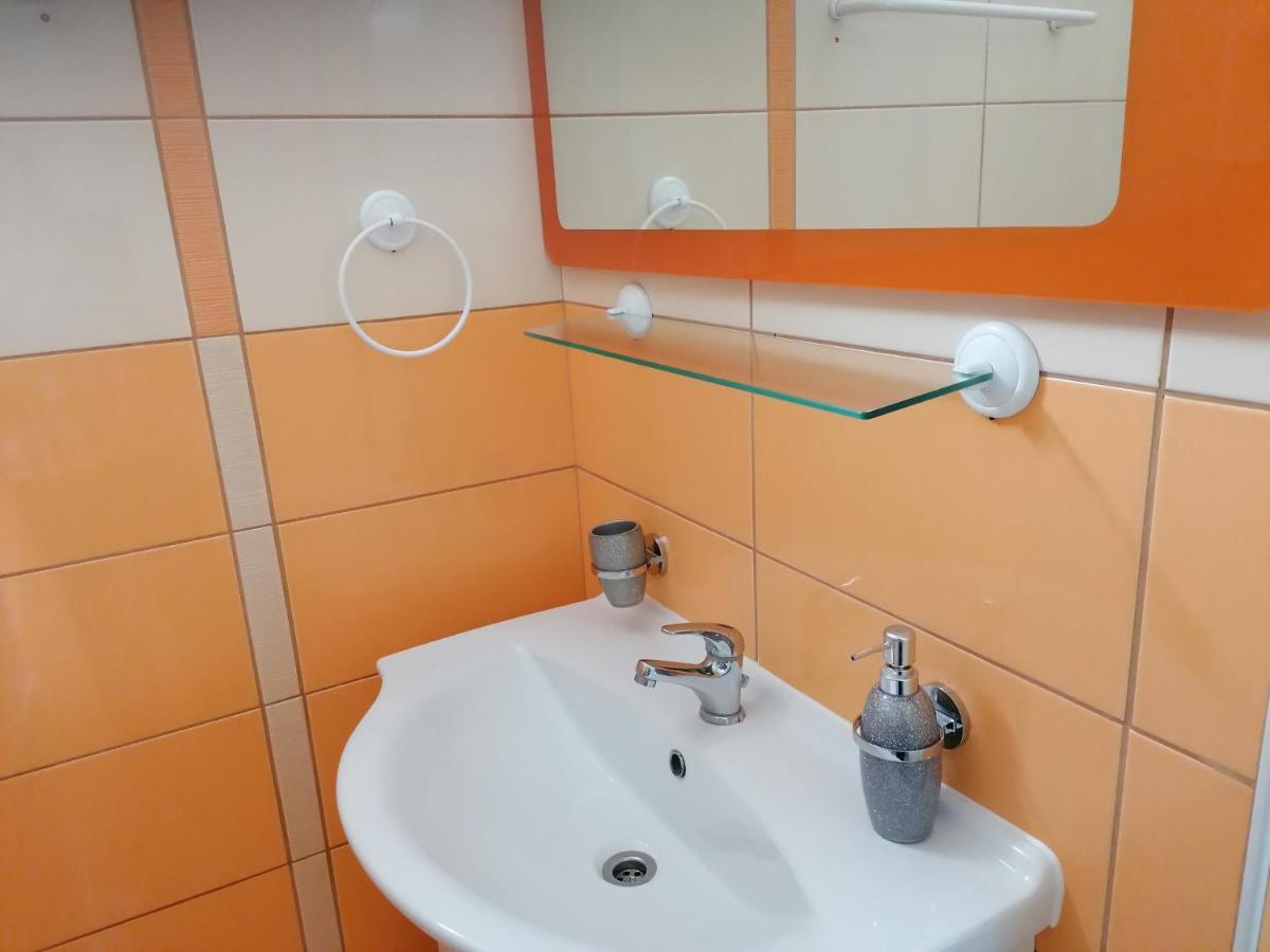 Studio Apartman Villa Juras 巴斯卡 外观 照片